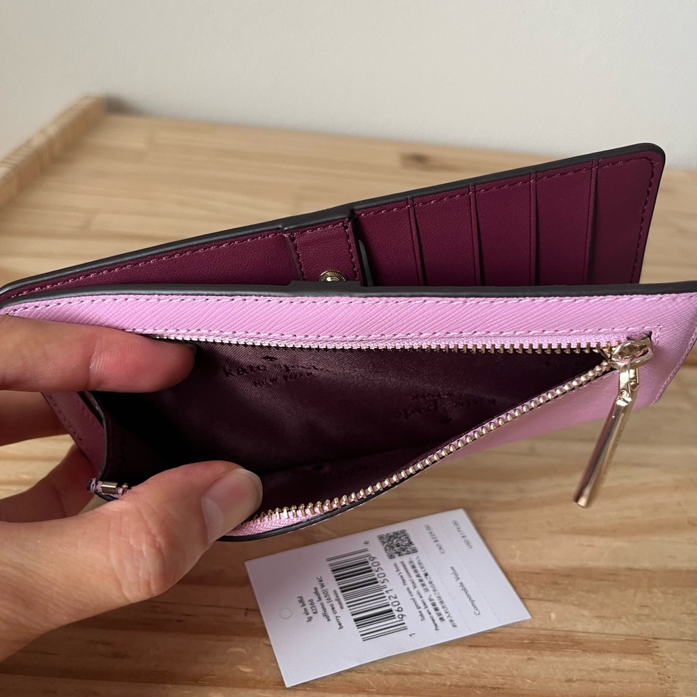Kate Spade Wallet🎈🎈 - Picture 6 of 7
